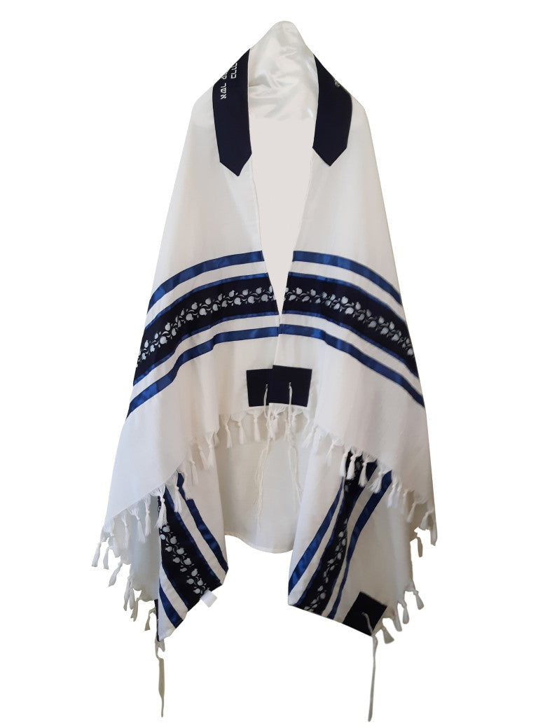 Full size tallit, wool tallit, wedding tallit, chuppah tallit front